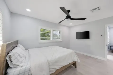 830 SE 22nd Avenue Pompano Beach FL 33062