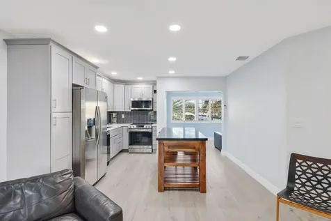 830 SE 22nd Avenue Pompano Beach FL 33062