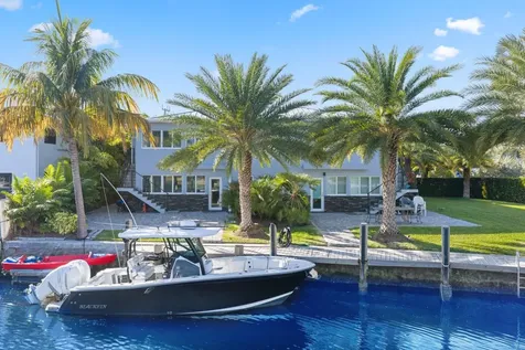 830 SE 22nd Avenue Pompano Beach FL 33062