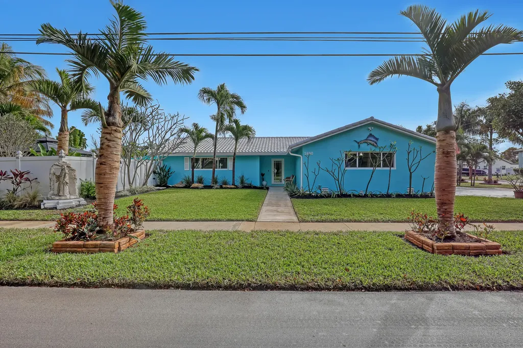 1890 Sw 59th Avenue Plantation FL 33317