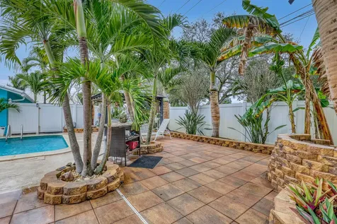 1890 Sw 59th Avenue Plantation FL 33317