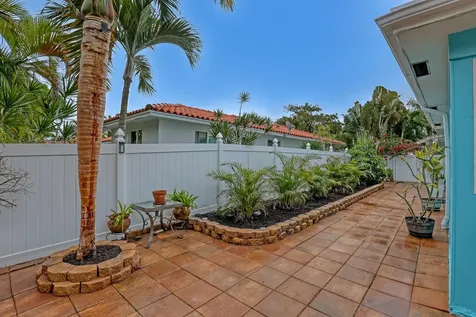 1890 Sw 59th Avenue Plantation FL 33317