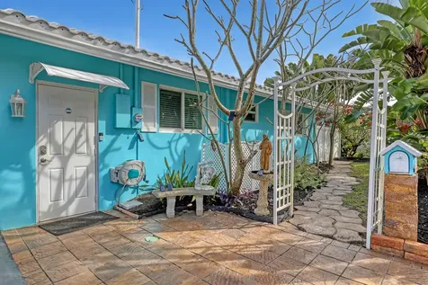 1890 Sw 59th Avenue Plantation FL 33317