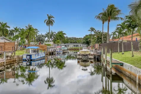 1890 Sw 59th Avenue Plantation FL 33317