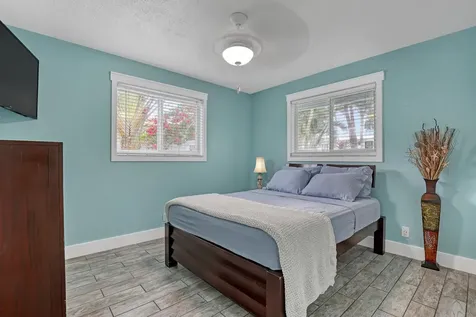 1890 Sw 59th Avenue Plantation FL 33317