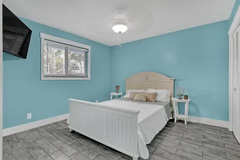1890 Sw 59th Avenue Plantation FL 33317