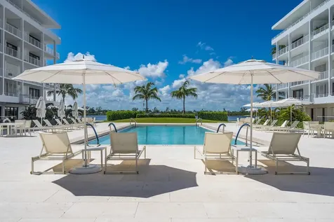 2784 S Ocean Boulevard Palm Beach FL 33480