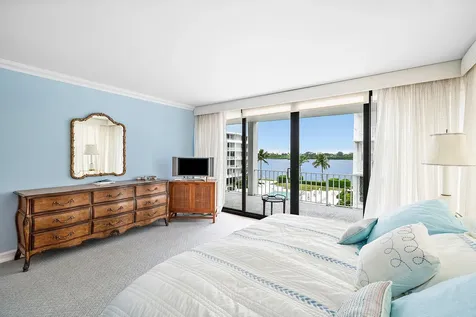 2784 S Ocean Boulevard Palm Beach FL 33480