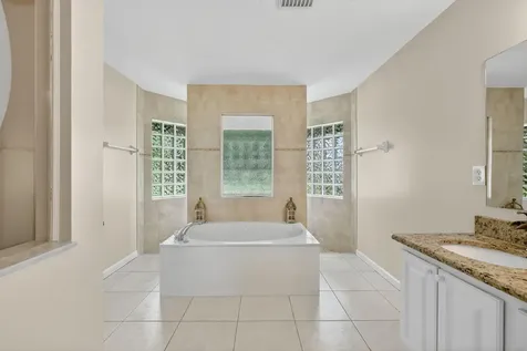 1342 Sw Oriole Lane Port Saint Lucie FL 34953