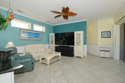 709 Sw Saint Vincent Cove Port Saint Lucie FL 34986