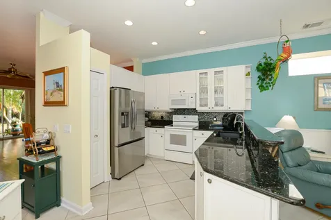 709 Sw Saint Vincent Cove Port Saint Lucie FL 34986