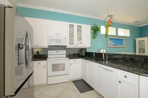 709 Sw Saint Vincent Cove Port Saint Lucie FL 34986