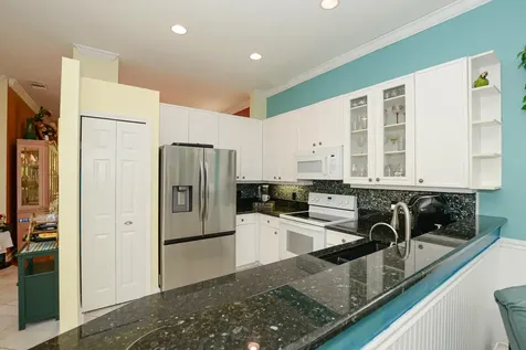 709 Sw Saint Vincent Cove Port Saint Lucie FL 34986