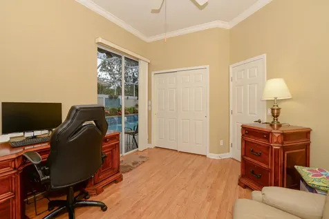 709 Sw Saint Vincent Cove Port Saint Lucie FL 34986