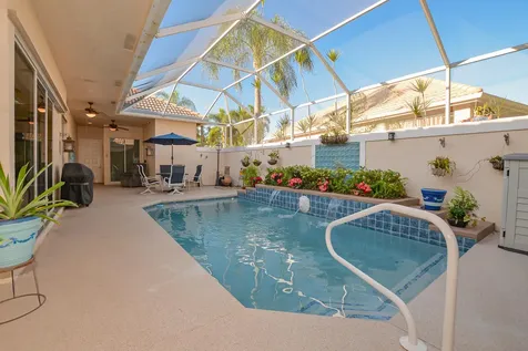 709 Sw Saint Vincent Cove Port Saint Lucie FL 34986