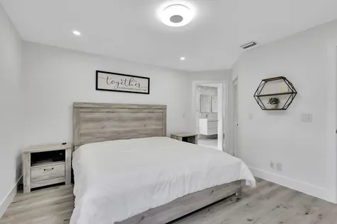 6631 Nw 25th Avenue Boca Raton FL 33496