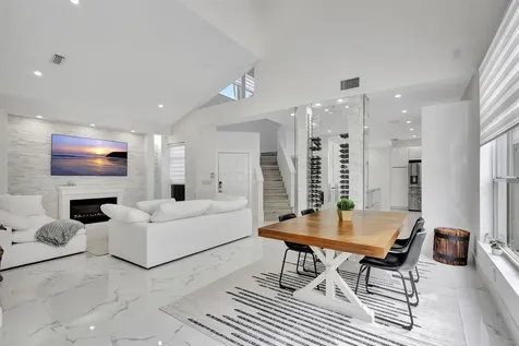 6631 Nw 25th Avenue Boca Raton FL 33496