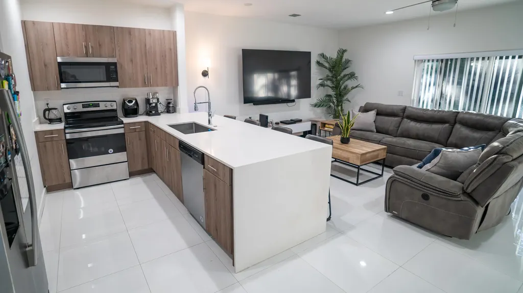 1330 Crystal Way Delray Beach FL 33444