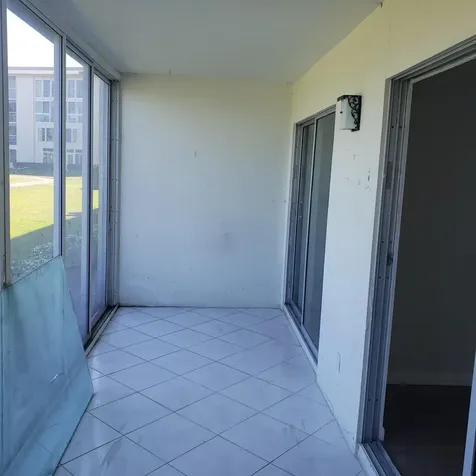 2802 Victoria Way Coconut Creek FL 33066