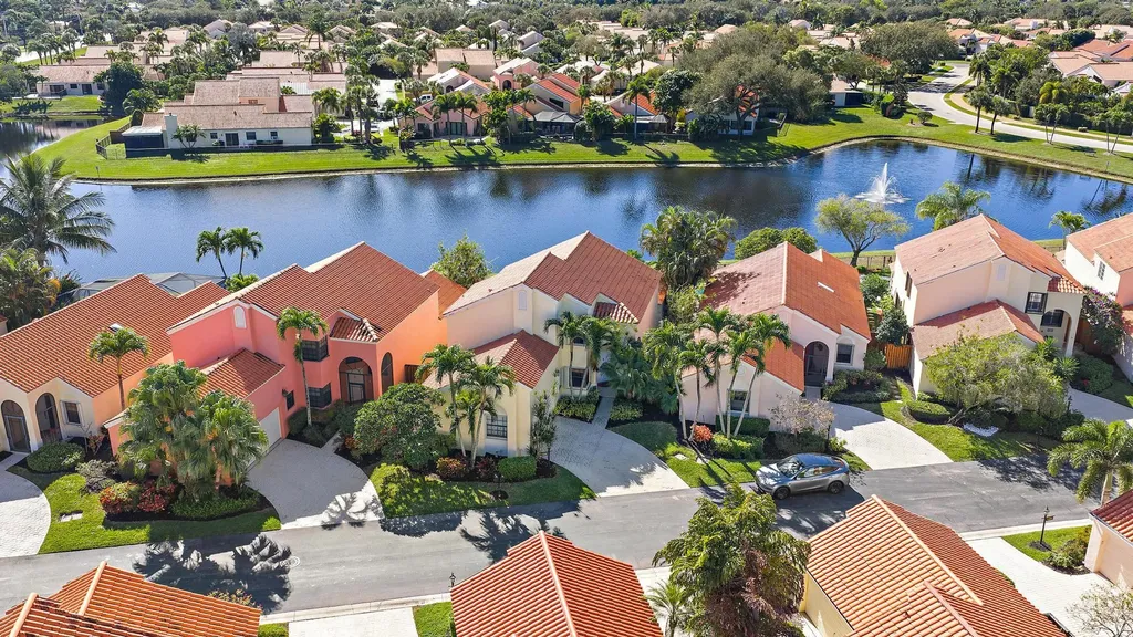 13290 Saint Tropez Circle Palm Beach Gardens FL 33410