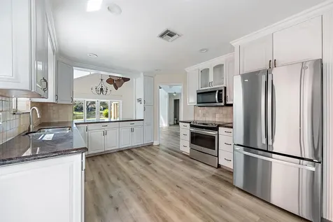 13290 Saint Tropez Circle Palm Beach Gardens FL 33410