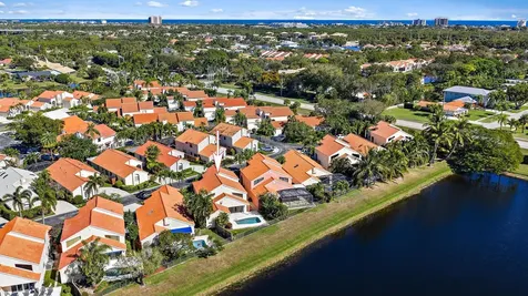 13290 Saint Tropez Circle Palm Beach Gardens FL 33410