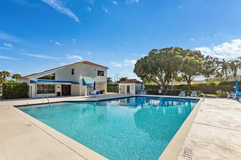 13290 Saint Tropez Circle Palm Beach Gardens FL 33410