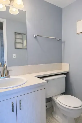 1071 Exeter D Boca Raton FL 33434