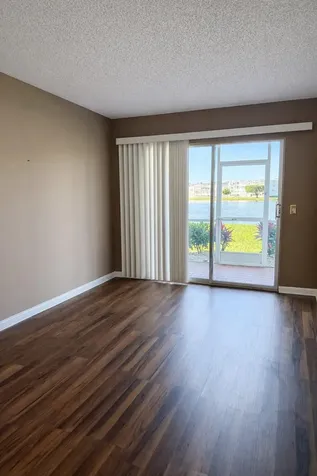 1071 Exeter D Boca Raton FL 33434