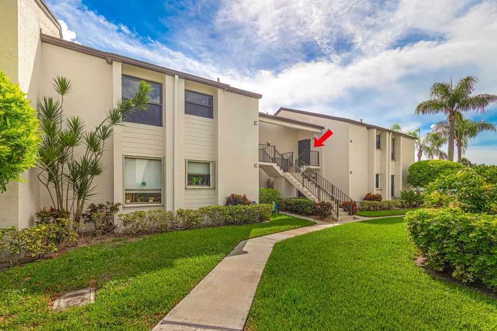 102 Wingfoot Drive Jupiter FL 33458
