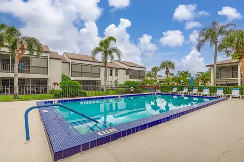 102 Wingfoot Drive Jupiter FL 33458