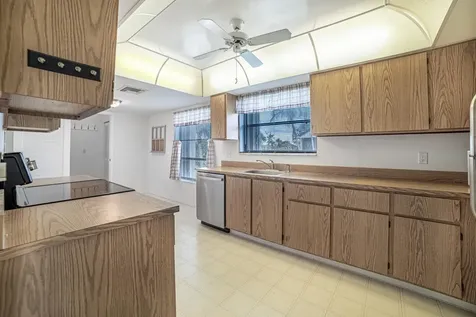 102 Wingfoot Drive Jupiter FL 33458