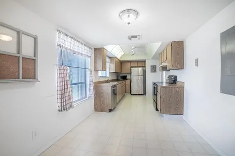 102 Wingfoot Drive Jupiter FL 33458