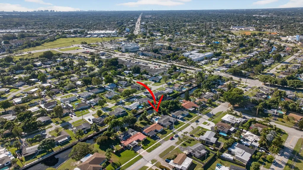 1530 W River Drive Margate FL 33063