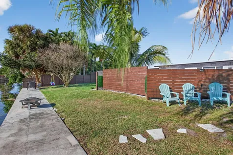 1530 W River Drive Margate FL 33063