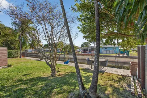 1530 W River Drive Margate FL 33063
