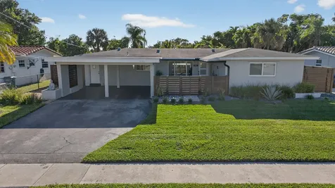 1530 W River Drive Margate FL 33063