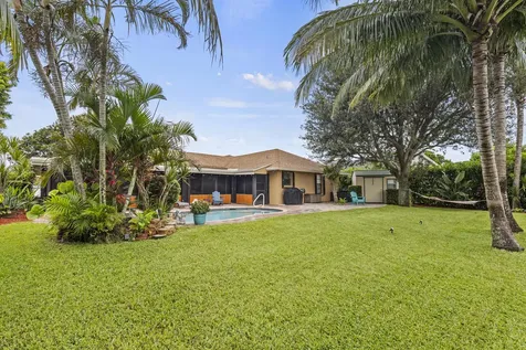 8272 Blue Cypress Drive Lake Worth FL 33467