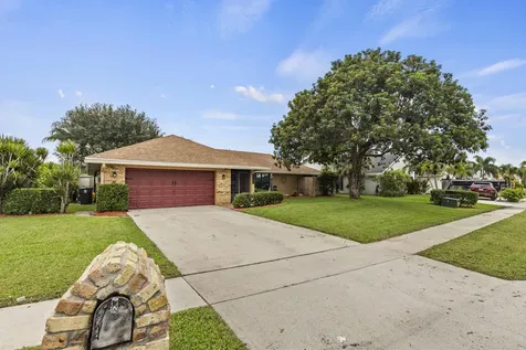 8272 Blue Cypress Drive Lake Worth FL 33467