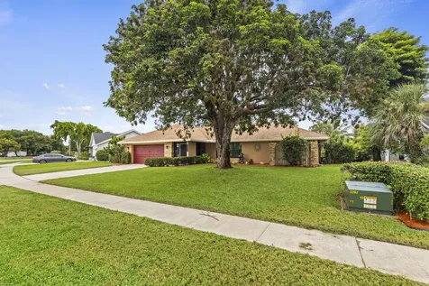 8272 Blue Cypress Drive Lake Worth FL 33467