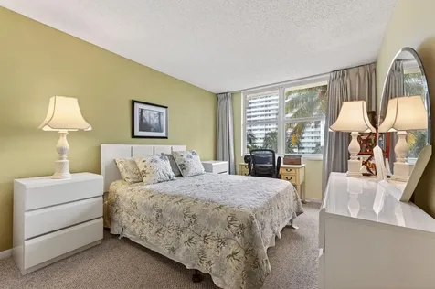 1009 N Ocean Boulevard Pompano Beach FL 33062