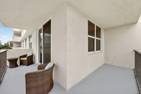 1009 N Ocean Boulevard Pompano Beach FL 33062