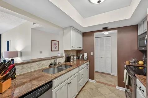1009 N Ocean Boulevard Pompano Beach FL 33062