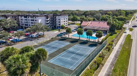 8030 Hampton Boulevard North Lauderdale FL 33068