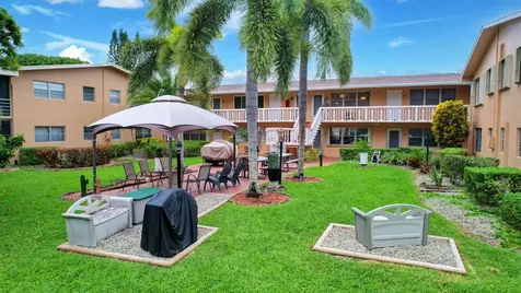 70 Camden C West Palm Beach FL 33417