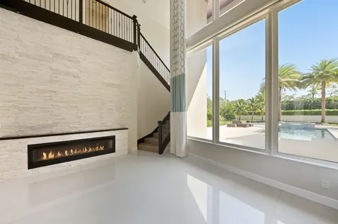 13550 Greentree Trail Wellington FL 33414