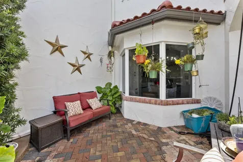 1527 Estuary Trail Delray Beach FL 33483