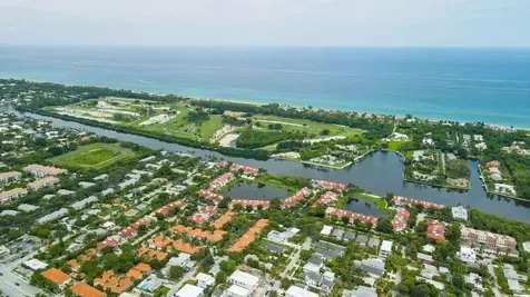 1527 Estuary Trail Delray Beach FL 33483