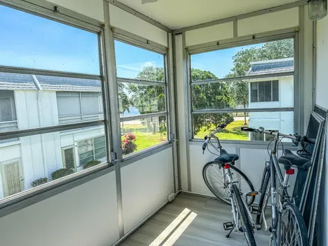 3280 N Lake Osborne Drive Lake Worth Beach FL 33461