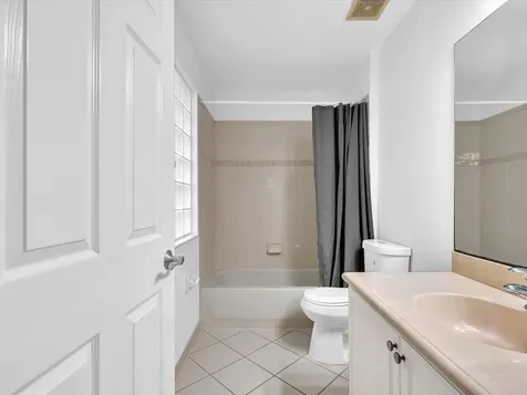 10844 Lake Wynds Court Boynton Beach FL 33437